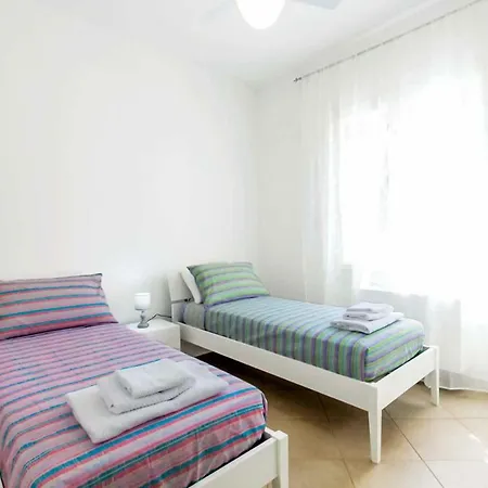 Guiseppe Villa *